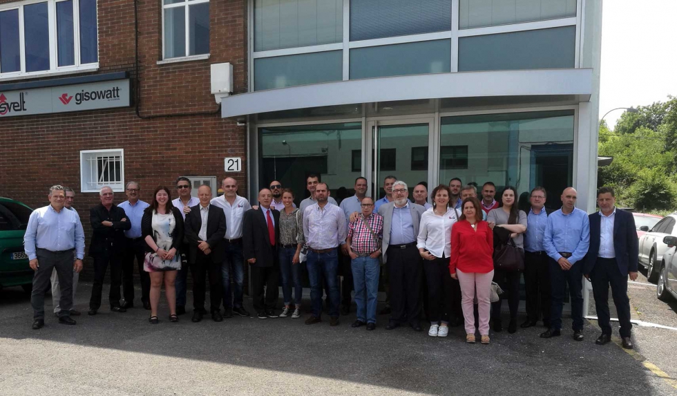 24 agentes comerciales de Svelt se reunieron en la sede de la empresa en Asturias