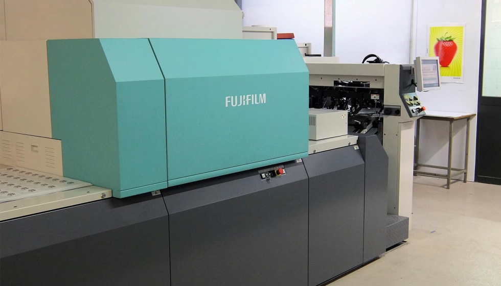 Sistema de impresin industrial inkjet por pliegos Fujifilm Jet Press 720 S