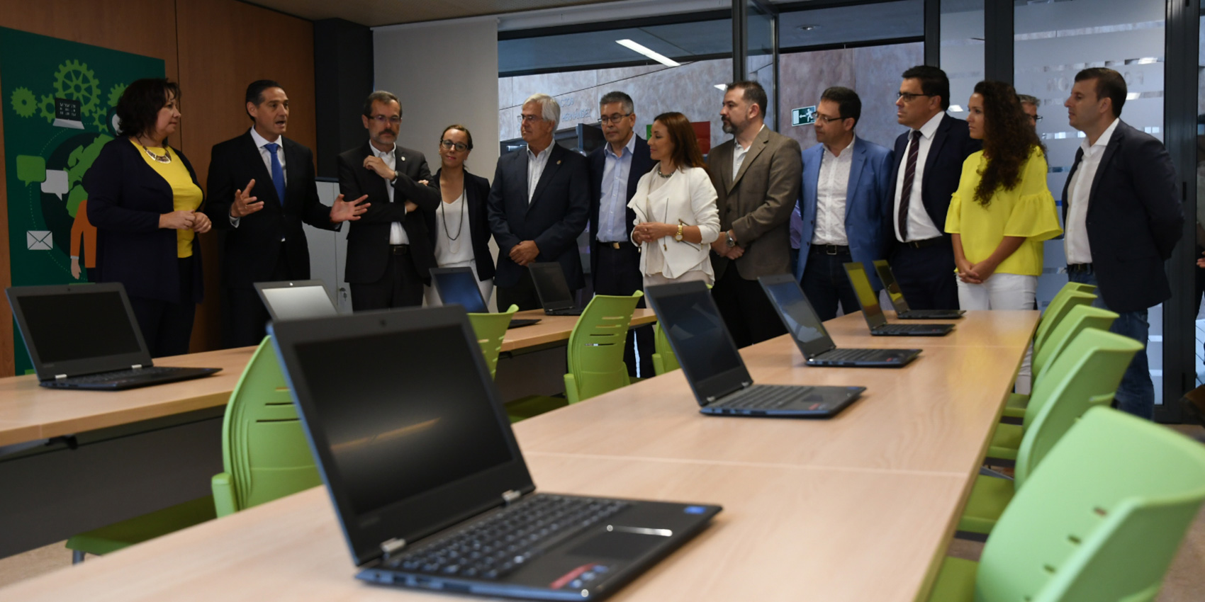 El 'Aula Microsoft' ha sido inaugurada con el apoyo del Cabildo de Fuerteventura...