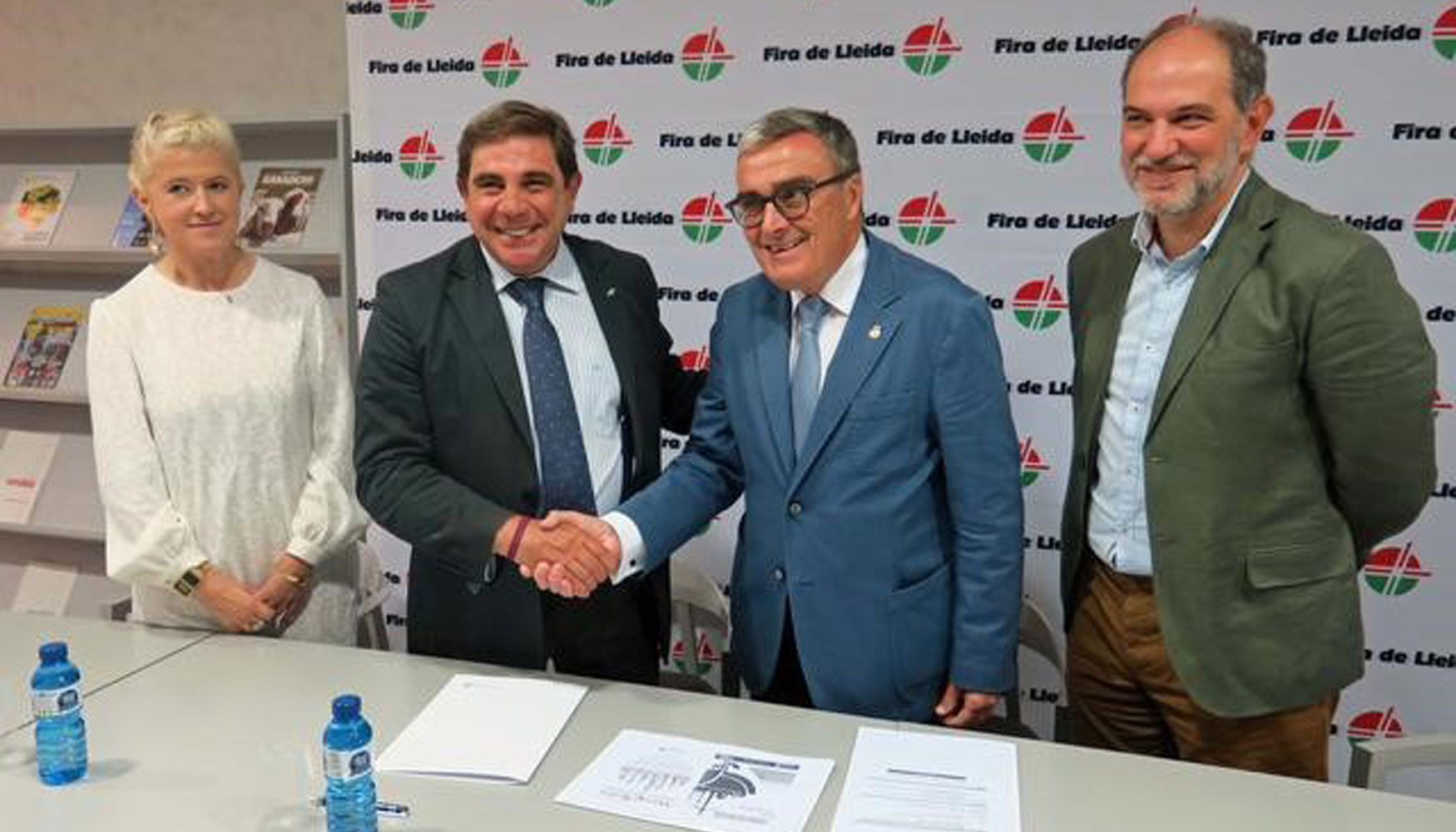 Firma del acuerdo entre Fira de Lleida y la Unin Iberoamericana de Municipalistas