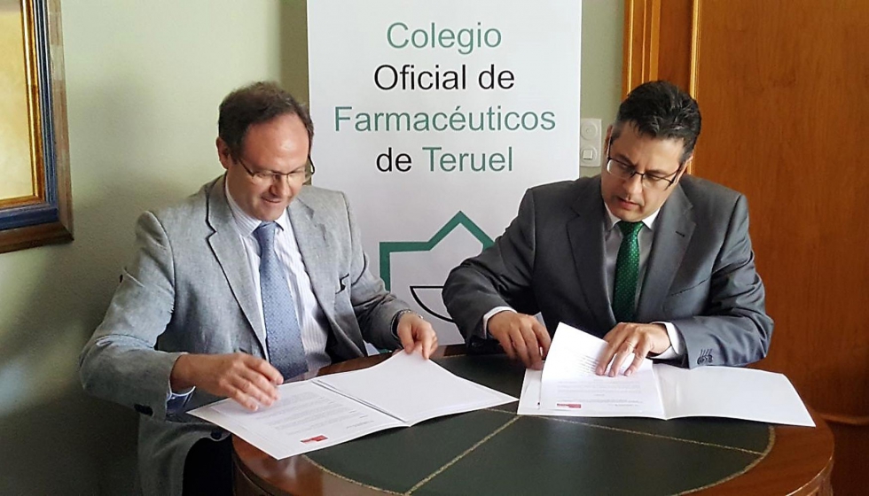Firma del convenio de colaboracin entre Sefac y COFTE