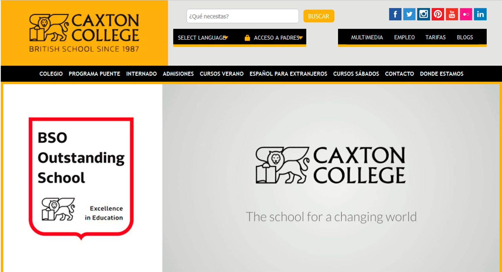 Desde el ao 2011 Caxton College cuenta con un portal web dirigido a los padres para tener una comunicacin online...