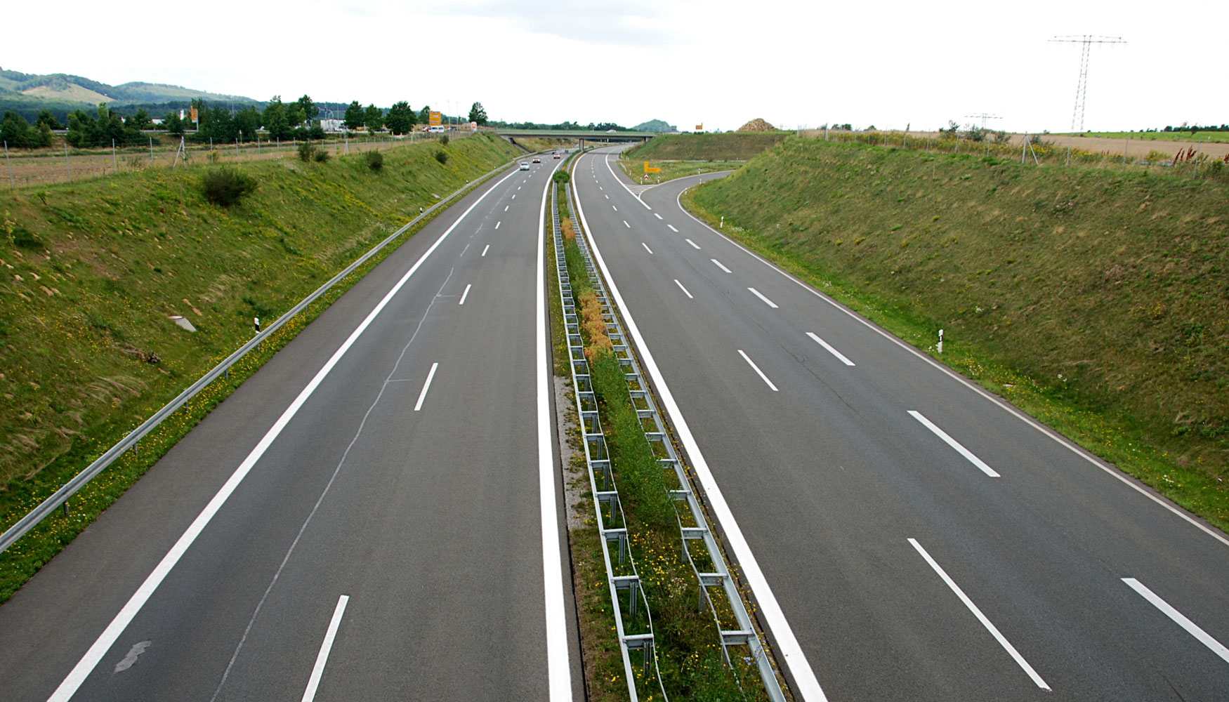 El nuevo plan actuar sobre ms de 2.000 km de carreteras en los prximos 4 aos y en 20 grandes corredores
