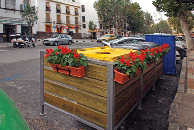 Lipasam tiene previsto instalar embellecedores en 29 ubicaciones de esta zona de Sevilla