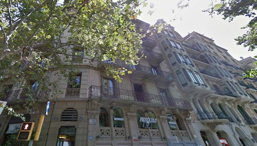 Edificio donde se aloja la primer oficina de Mahan Air en Barcelona