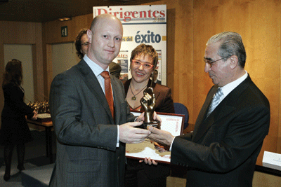 El Director General de Oc-Espaa, Franois Vestjens, recibe el premio 'Dirigentes 2007'