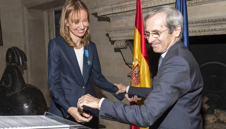 El embajador de Francia en Espa�a, Yves Saint-Geours...