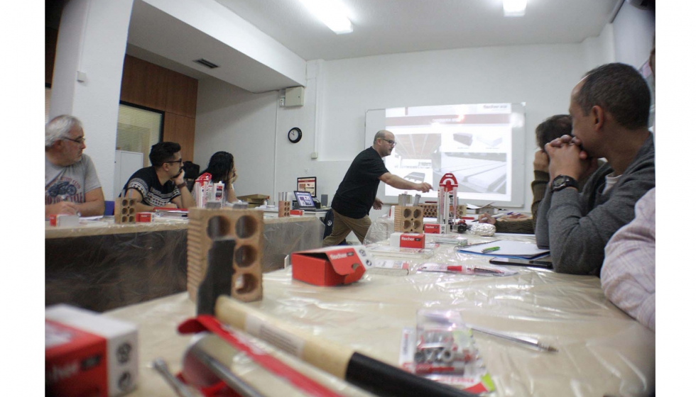 Fabricantes del sector tambin realizan presentaciones especficas de sus gamas de producto