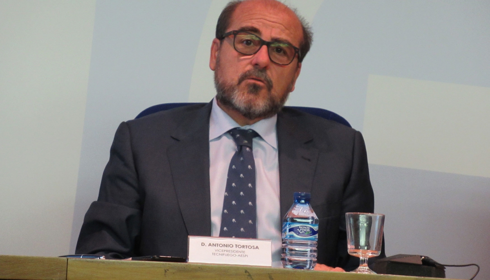 Antonio Tortosa, vicepresidente de Tecnifuego-Aespi, durante la inauguracin
