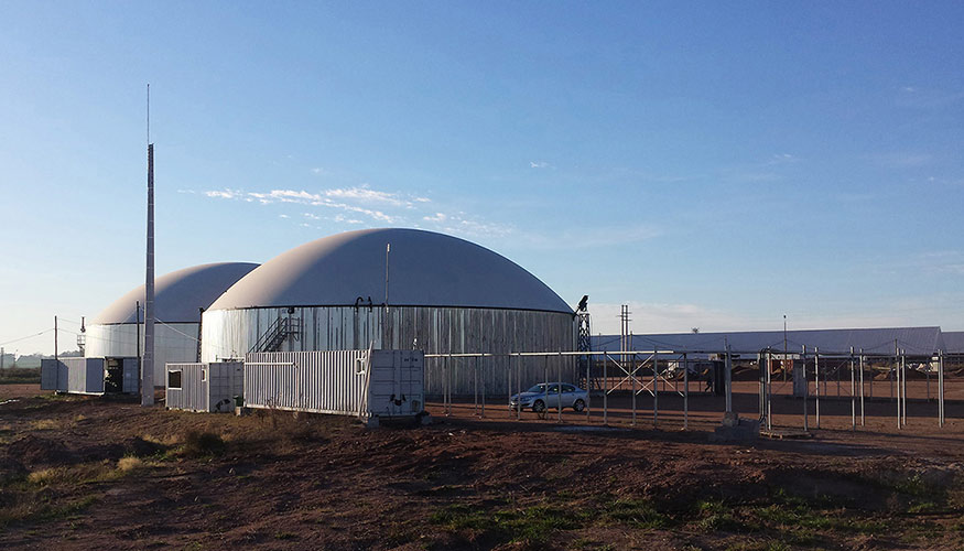 En el ao 2013, Weltec construy la primera planta de biogs de 800 kilovatios para EDL
