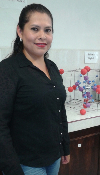 Dra. Perla Resndiz Hernndez, del Departamento de Metalmecnica / Laboratorio de Materiales Avanzados y Cermicos funcionales del ITS...