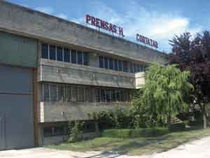 La empresa se fund en 1925 como taller de reparacin de maquinaria