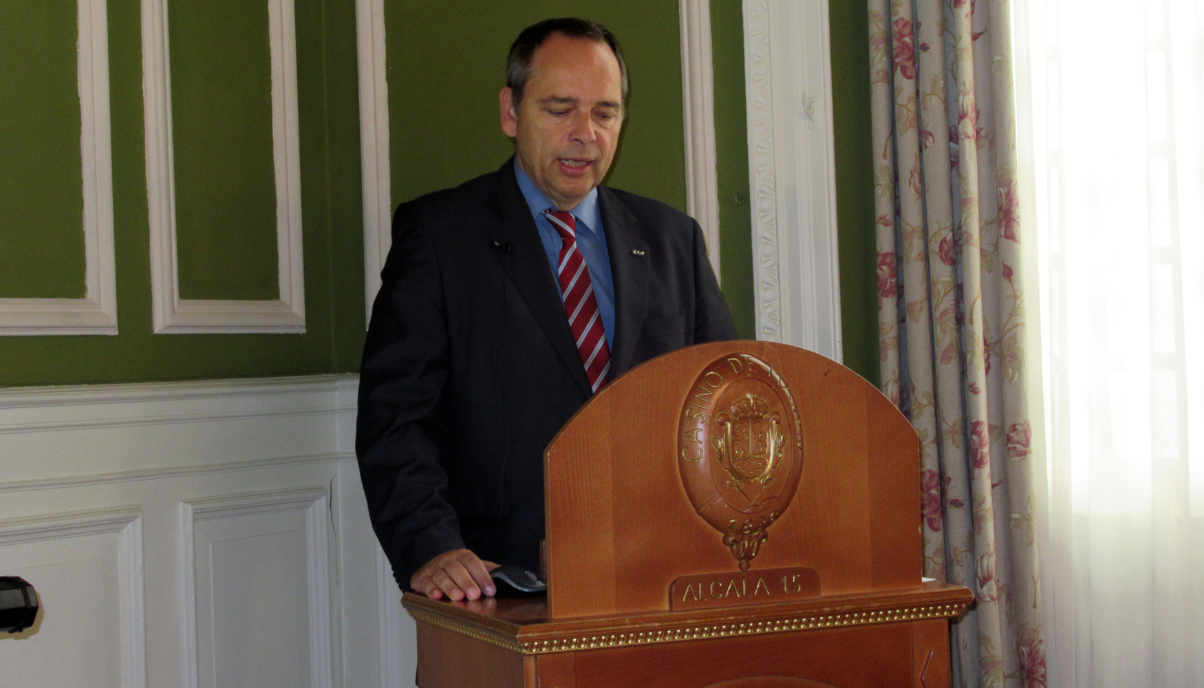 Christoph Miller, director de certmenes en la asociacin VDW, durante la rueda de prensa celebrada en Madrid