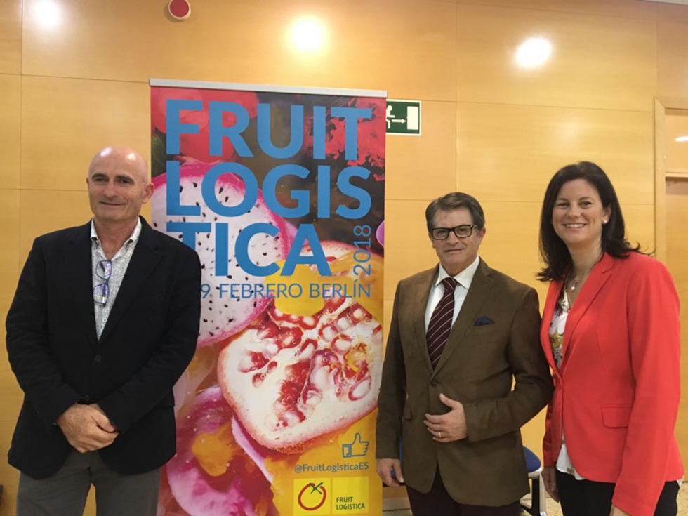 David Samper, presidente del Consejo de Agricultura Ecolgica de la Regin de Murcia; Francisco Jodar...