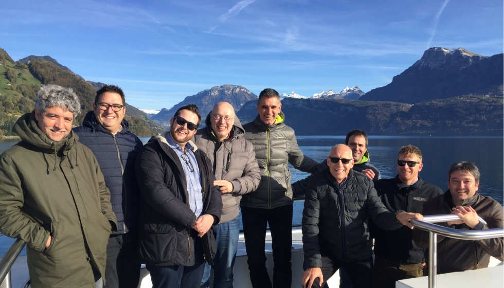 La jornada termin con una visita a la ciudad de Lucerna, donde pudieron navegar por su lago natural