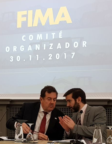 Jaime Hernani y Javier Camo, coordinador del rea Agroalimentaria de Feria de Zaragoza...