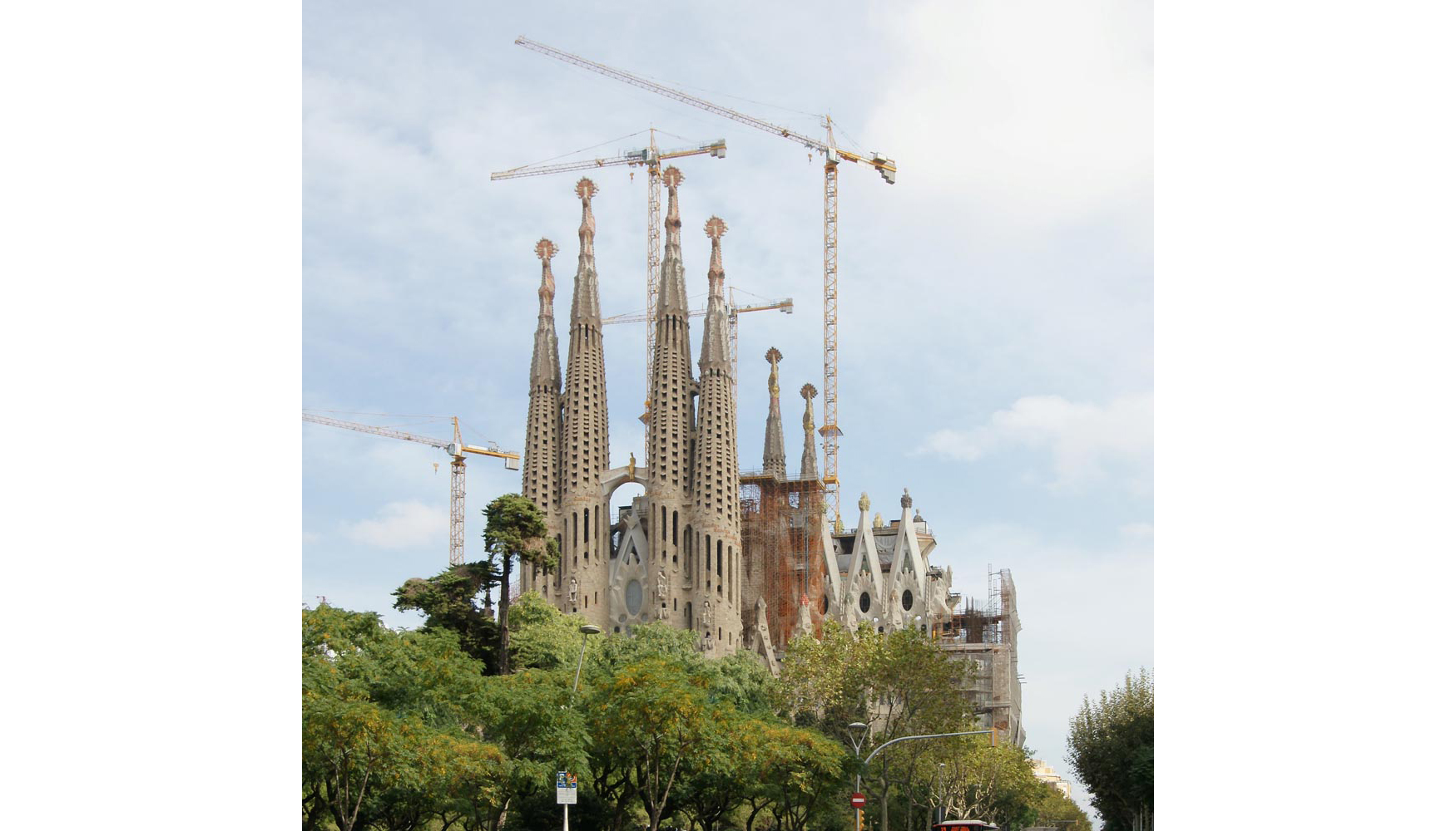 Gras Potain de Ibergras trabajando en la construccin de la Sagrada Familia de Barcelona