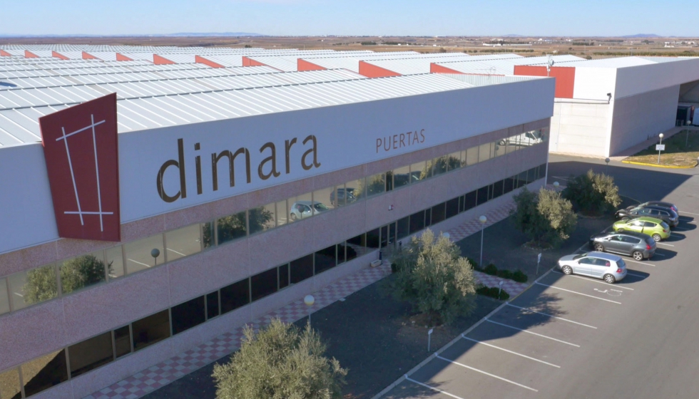 Puertas Dimara, una de las empresas que forman parte de Grupo Dimoldura