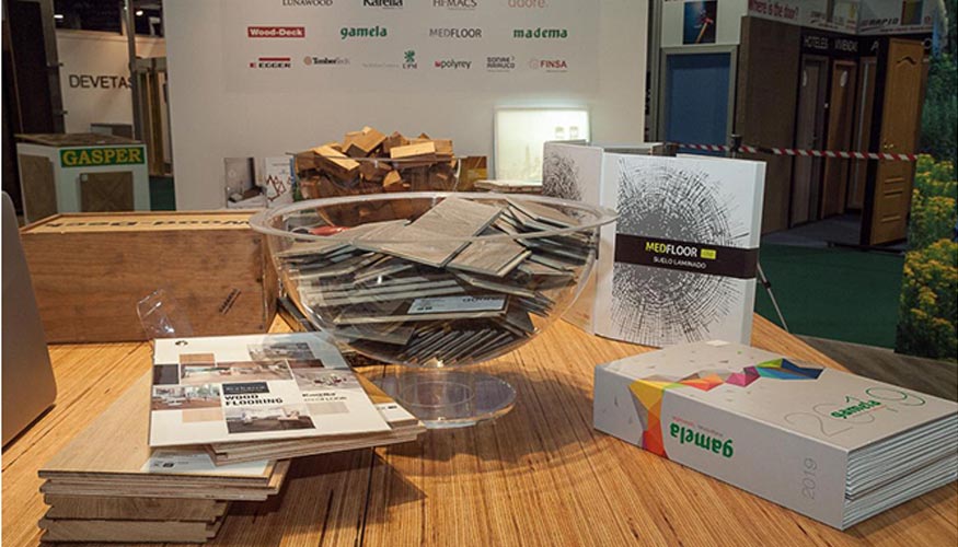 El stand de Gabarr en Maderalia cont con una mesa diseada y realizada con Baubuche Panel