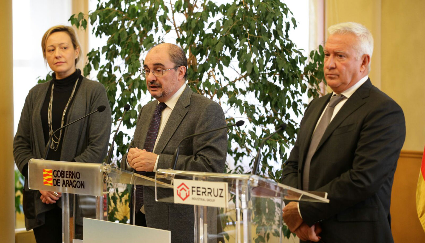 Reunin del presidente del Grupo Industrial Ferruz, Jos Luis Ferruz Prez, con el presidente de Aragn, Javier Lambn, y la consejera de Economa...