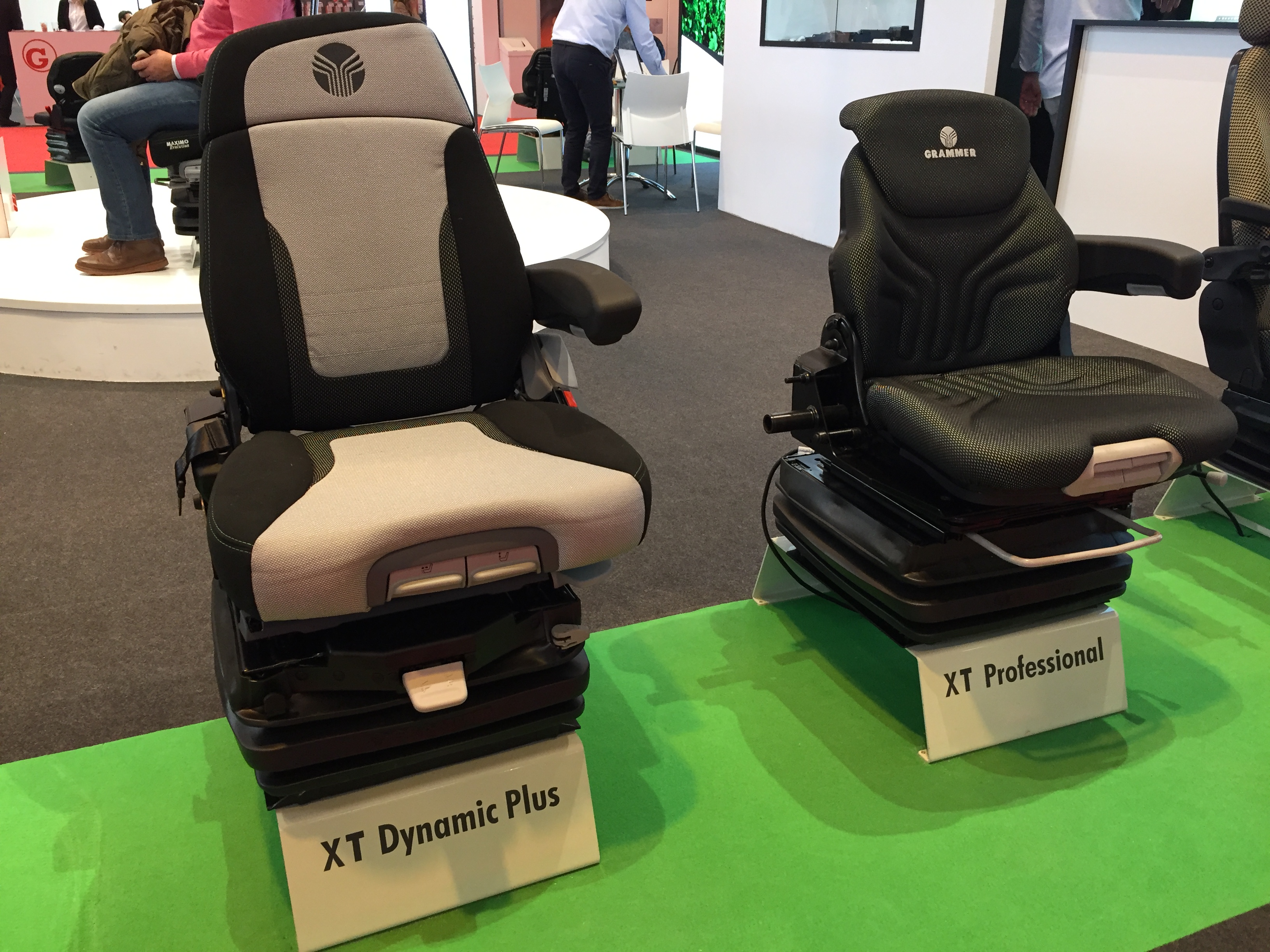 Nuevo asientos Maximo XT expuestos en el stand de Nutriset en FIMA..