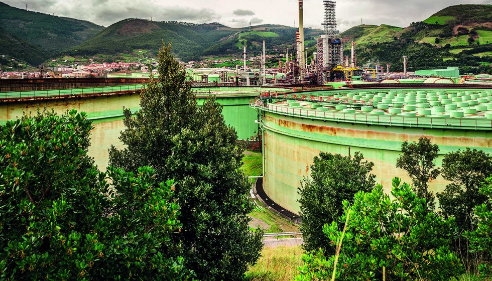 La puesta en marcha del proyecto ha coincidido con la remodelacin de la nueva sala de control de las plantas 1 y 2 de la refinera...