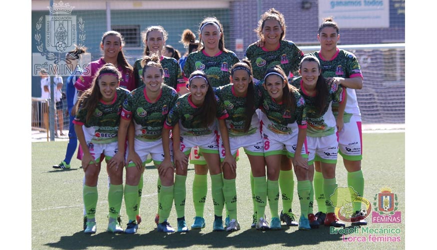 Sakata colabora con el equipo femenino de ftbol de segunda divisin Brcoli Mecnico Lorca Fminas