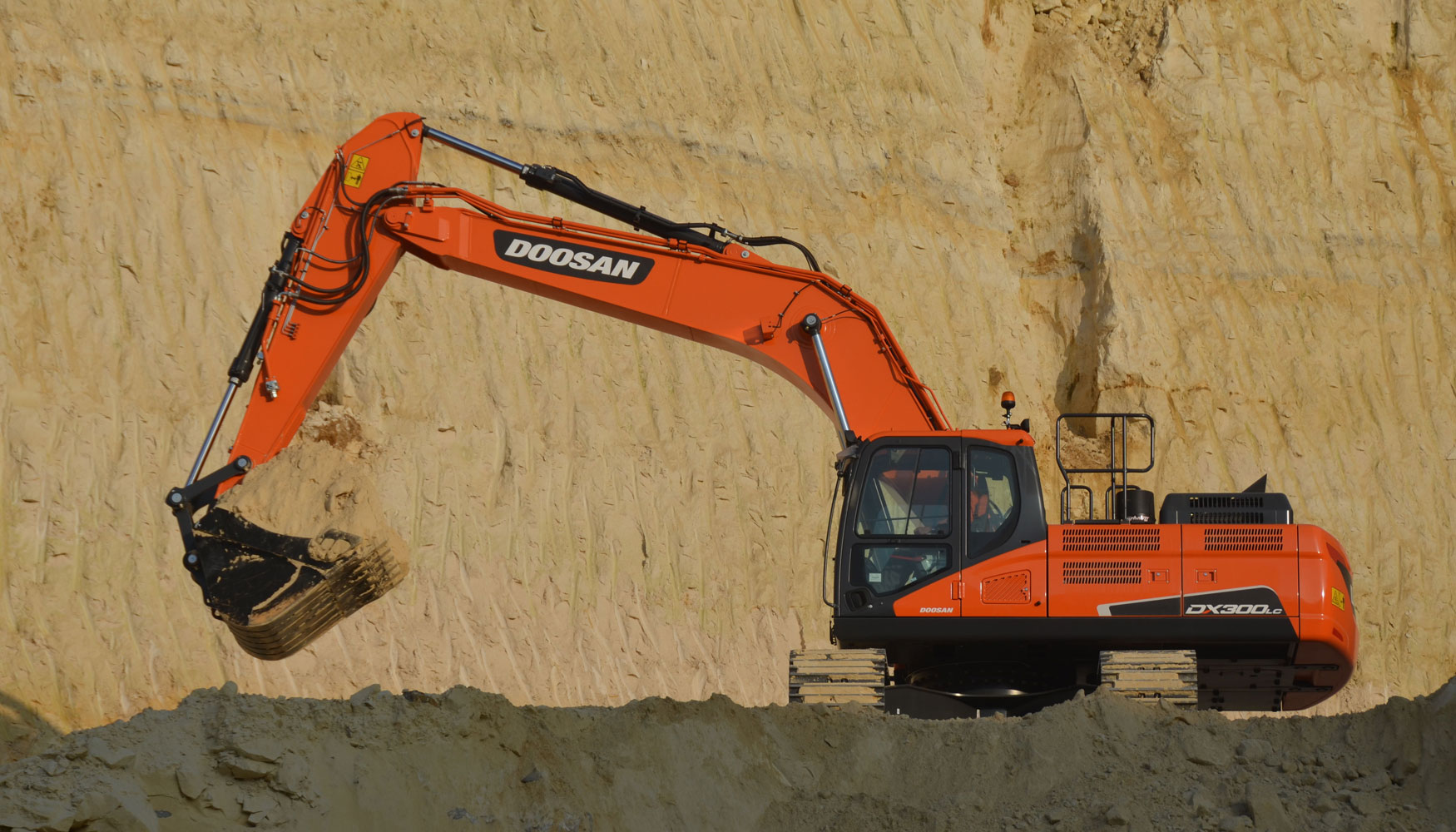Excavadora de orugas Doosan DX300LC-5, de 30 toneladas