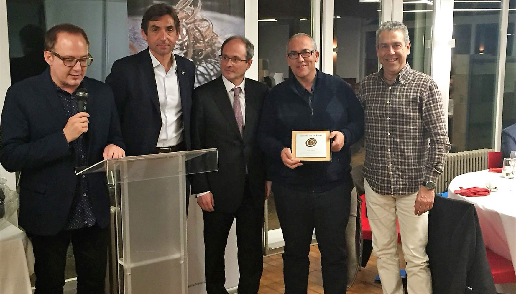 House Habitat ha obtenido el premio 'Obra Sant Josep' que otorga el Gremi de la Fusta a la obra de la ciudad o de la comarca ms destacada por la...