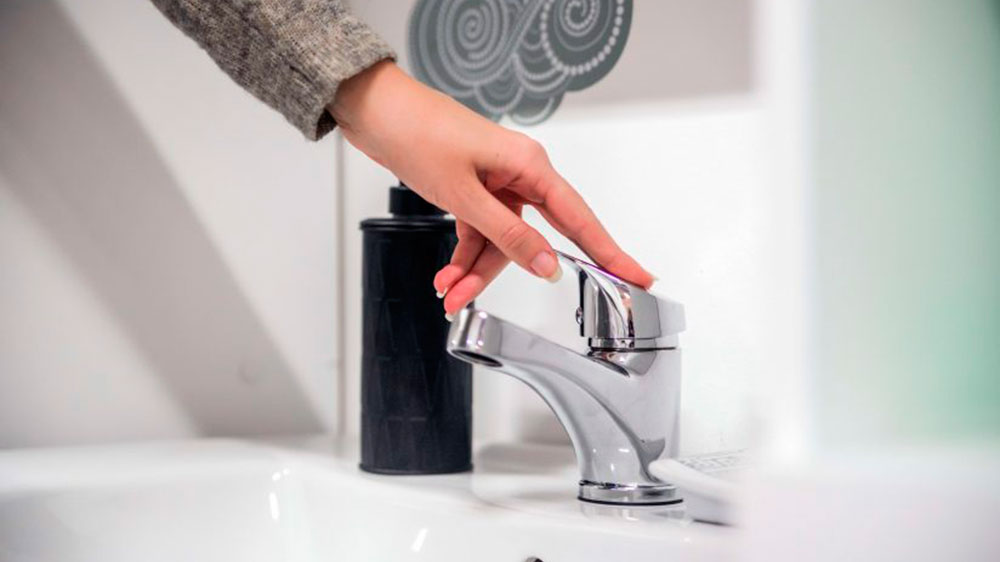 El ahorro del consumo de agua se consigue gracias a las buenas prcticas que se llevan a cabo en los hogares