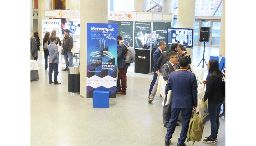 Adems de las conferencias, Metromeet cuenta con una zona de exposicin de productos
