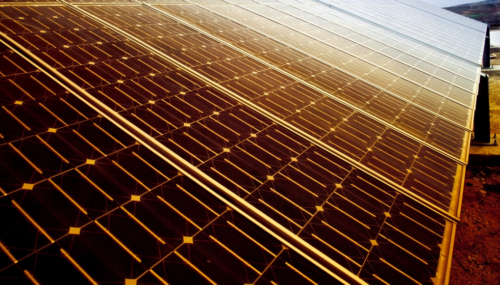 La previsin de un considerable aumento de la potencia fotovoltaica instalada en 2030...