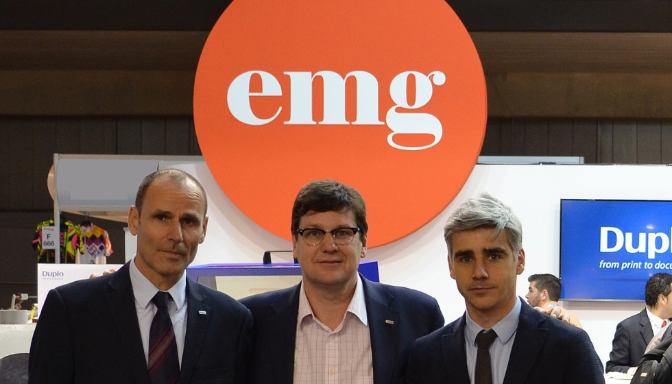 Jaume Rocabert (izquierda) y Oriol Figuerola (derecha), socios de EMG, junto a Brian O'Dolan, RSM de Duplo