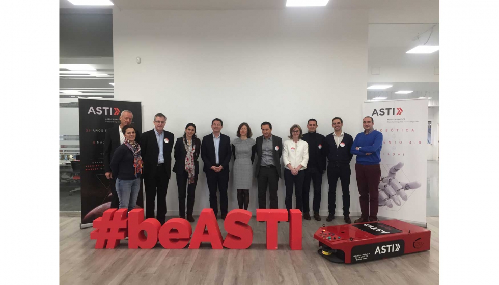 Una delegacin de la regin de Alsacia (Francia) visita ASTI Mobile Robotics
