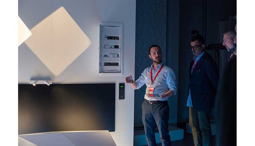 El evento Lighting & Control Sensations, organizado conjuntamente por Schneider Electric e iGuzzini, ha reunido a un selecto grupo de arquitectos...