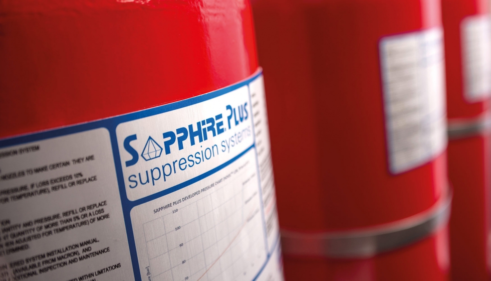 Sapphire Plus cuenta con certificaciones UL y FM, as como homologacin EN, que garantizan sus capacidades para sofocar incendios...