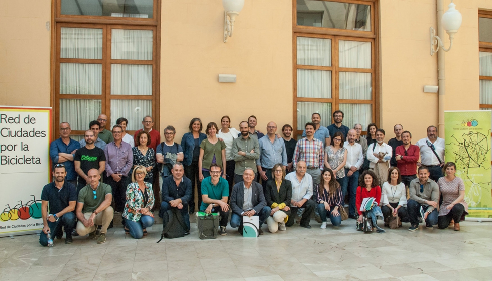 Foto de familia de los participantes en las reuniones de la Junta Directiva y las Comisiones de Trabajo de la RCxB