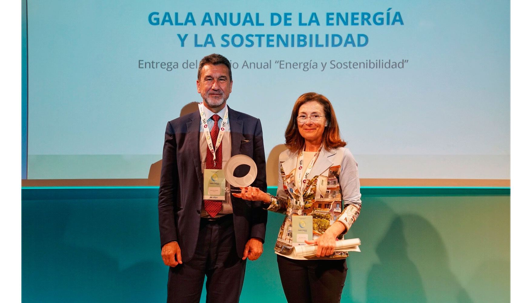 Paz Valiente, coordinadora Medio Ambiente y Movilidad Ayuntamiento de Madrid y Antoni Pers, presidente Sedigas
