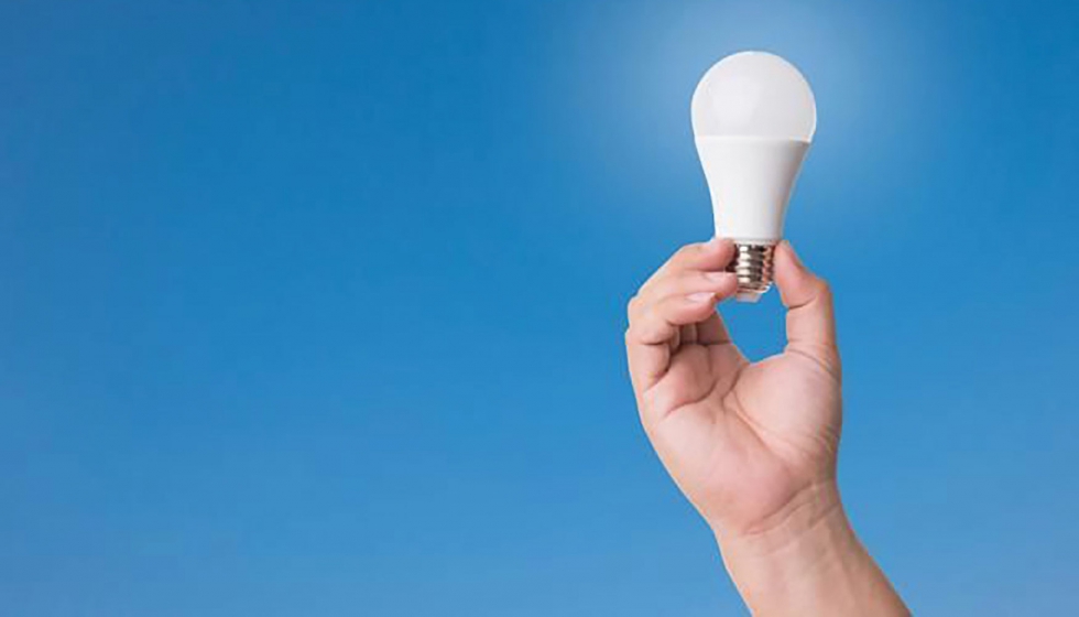 Con la constante subida del precio de la electricidad, la rentabilidad que ofrecen las bombillas LED va en aumento...