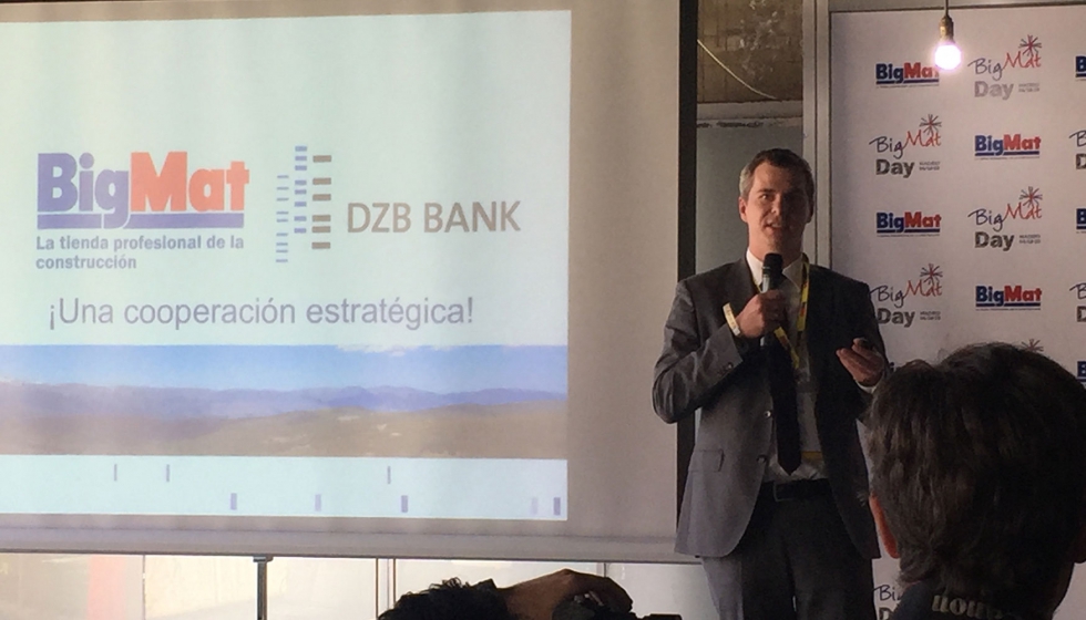 Un momento de la presentacin de DZB Bank ante los medios