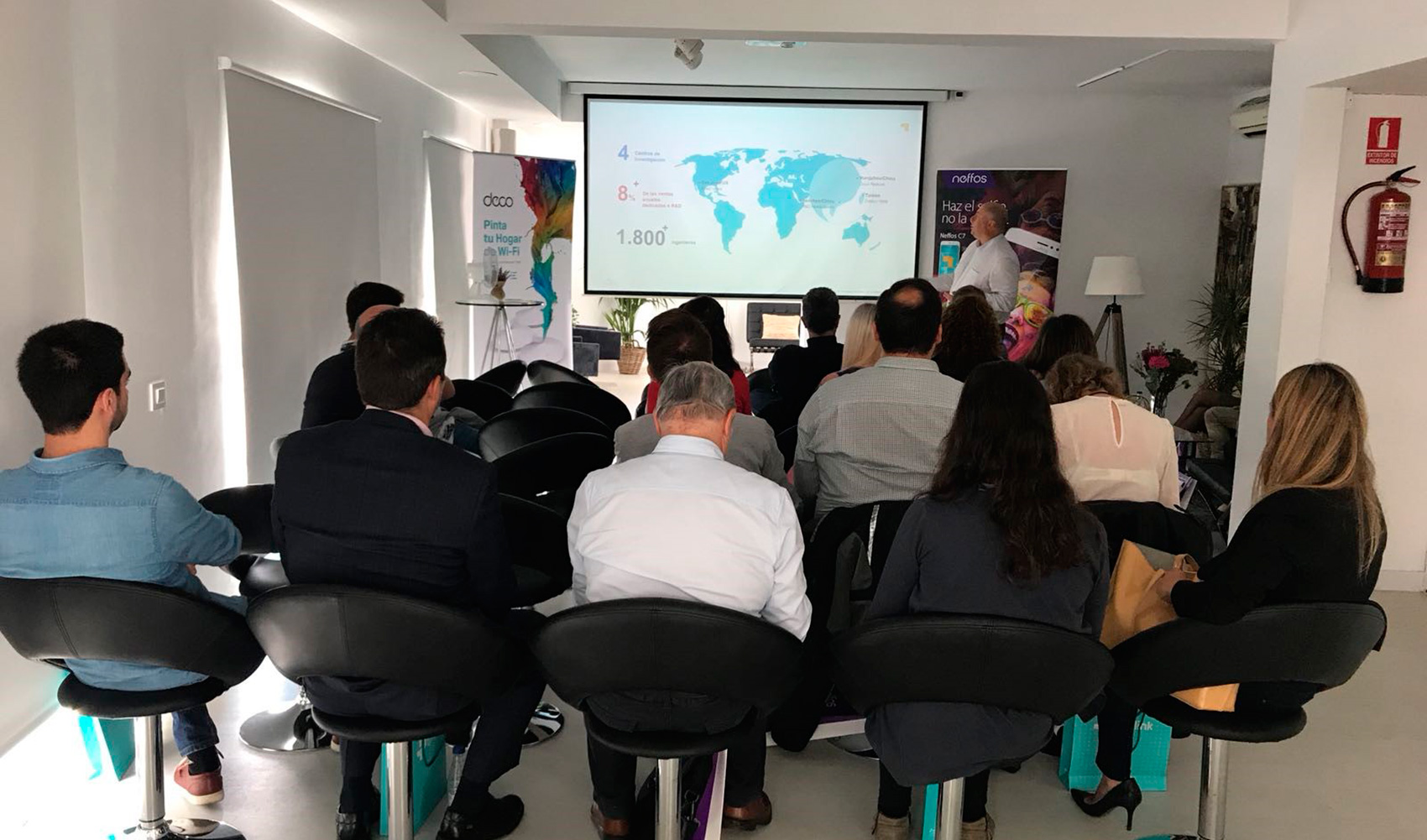 lvaro Ausn, Distribution Business Sales Director de TP Link Iberia, en su presentacin de los resultados de la compaa a los medios espaoles...