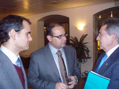 Algunos de los ponentes que asistieron al coloquio sobre energas renovables en Murcia