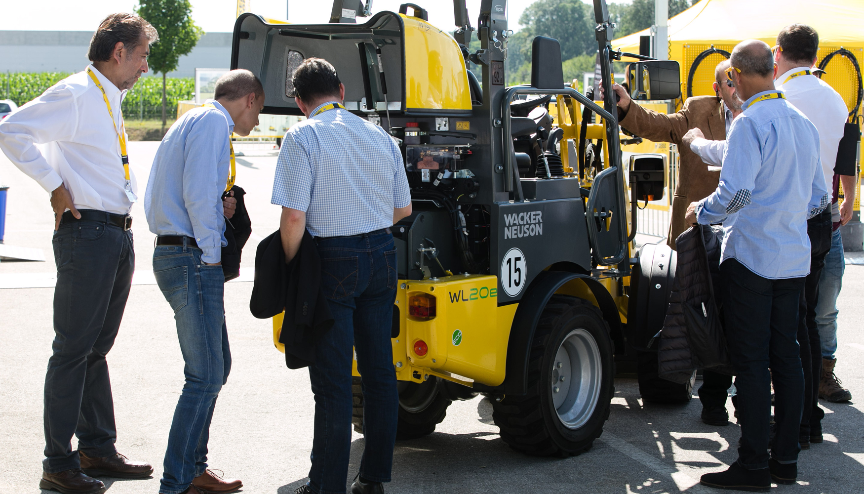 Los asistentes pudieron descubrir las ltimas mquinas zero emisin de Wacker Neuson