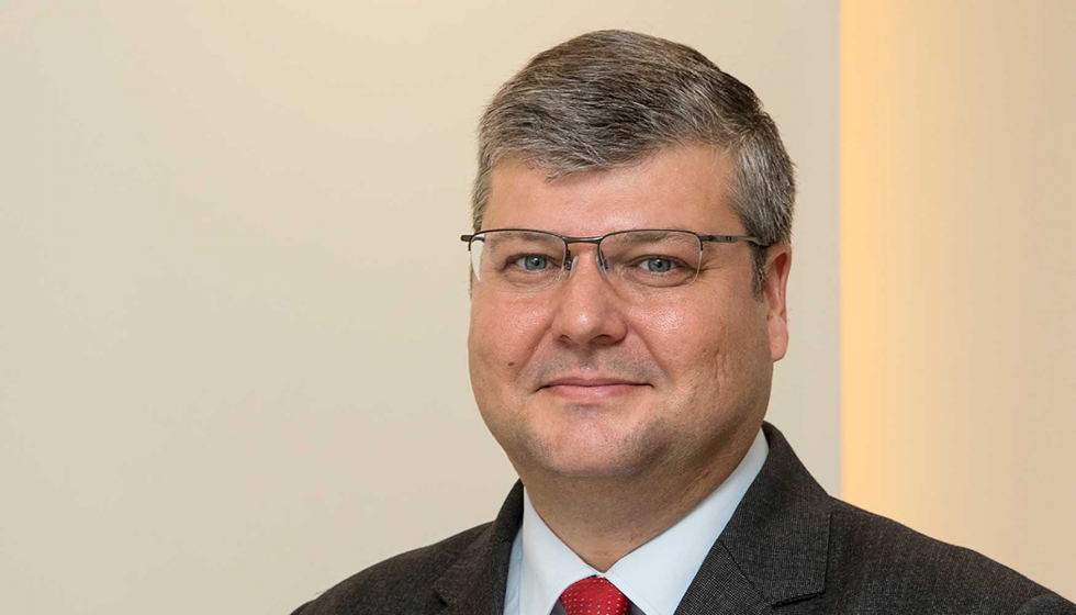 Albert Lipperheide es el nuevo director de Ventas de Adhesivos de Consumo de Henkel Ibrica