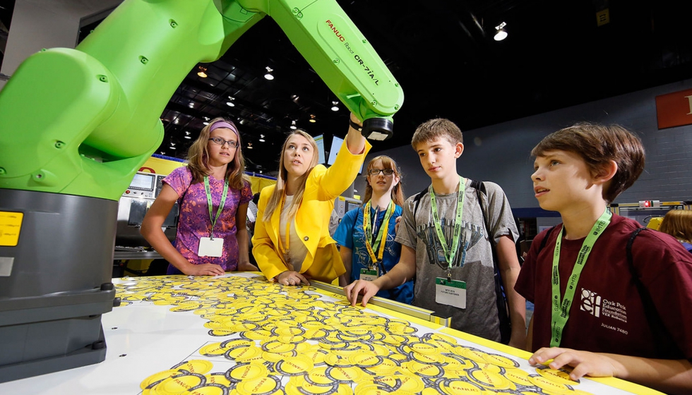 Student Summit: los principales proveedores de automatizacin apoyan la Smartforce Student Summit en IMTS 2018...