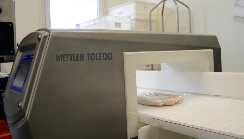 El detector de metales Profile garantiza que todos los productos envasados de Giersch no contienen metales