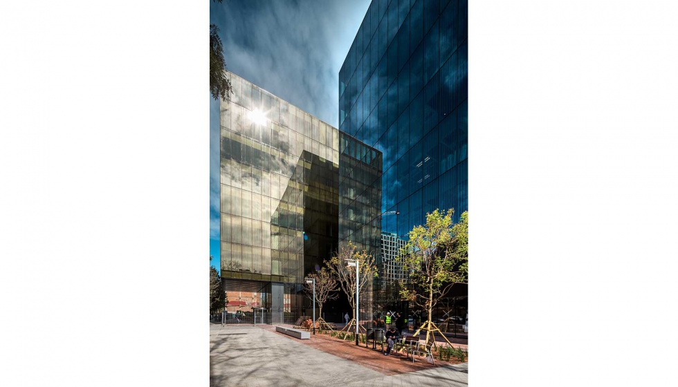 Amazon ocupar el edificio Luxa Silver, mientras que la multinacional estadounidense de coworking, WeWork, se instalar en el edificio Luxa Gold...