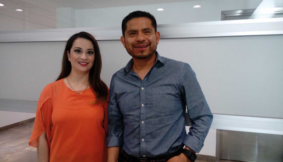 Adriana Berenice Espinoza Martnez y Ernesto Hernndez Hernndez, doctores investigadores del Centro de Investigacin en Qumica Aplicada...