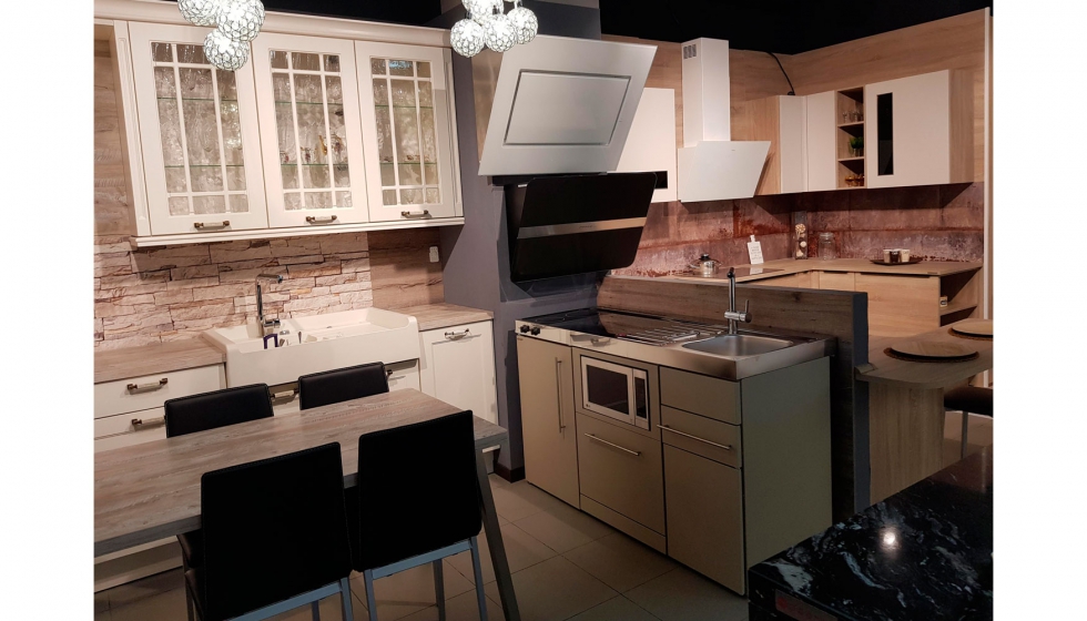 En la exposicin de Quality Kitchen se ha instalado un modelo MP150MGSC color arena