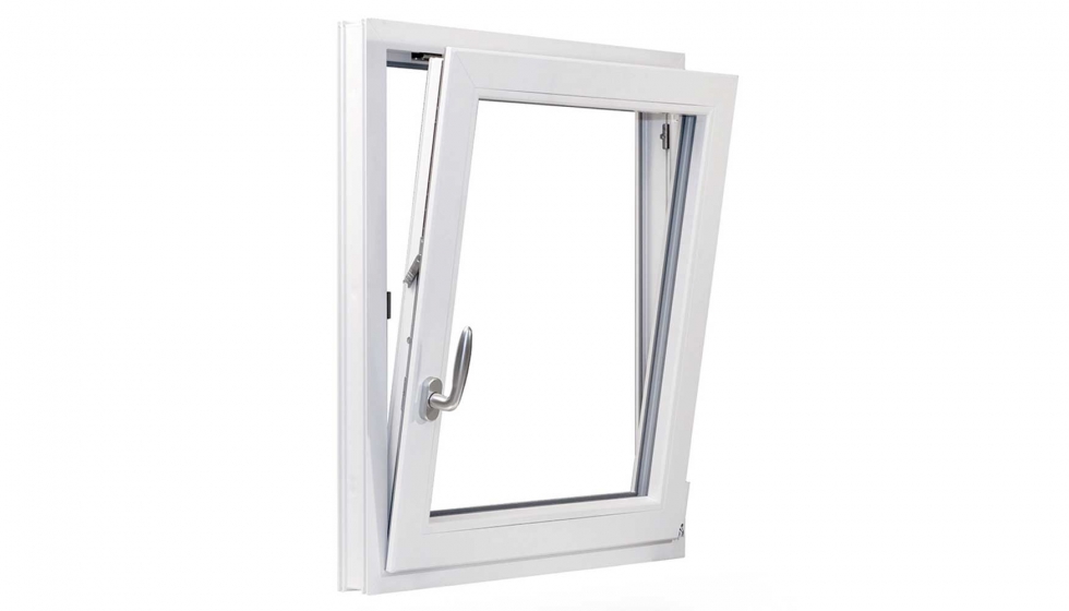 Ventana de PVC con herraje activPilot